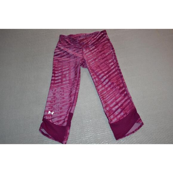 25361 Under Armour Gym Pants Leggings Capris Pink Polyester Size Medium Womens - Picture 1 of 8
